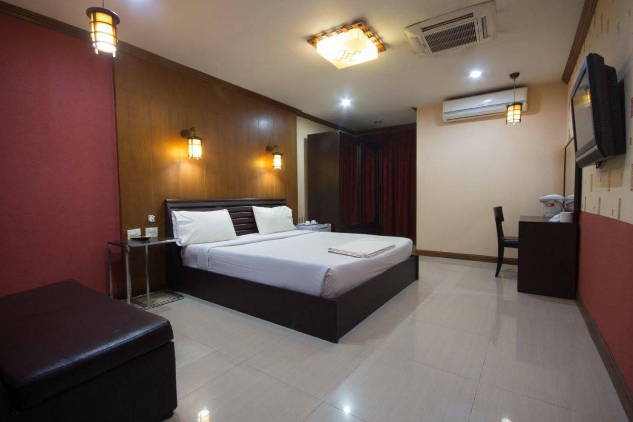 Khon Kaen Ruenrom Hotel Buitenkant foto