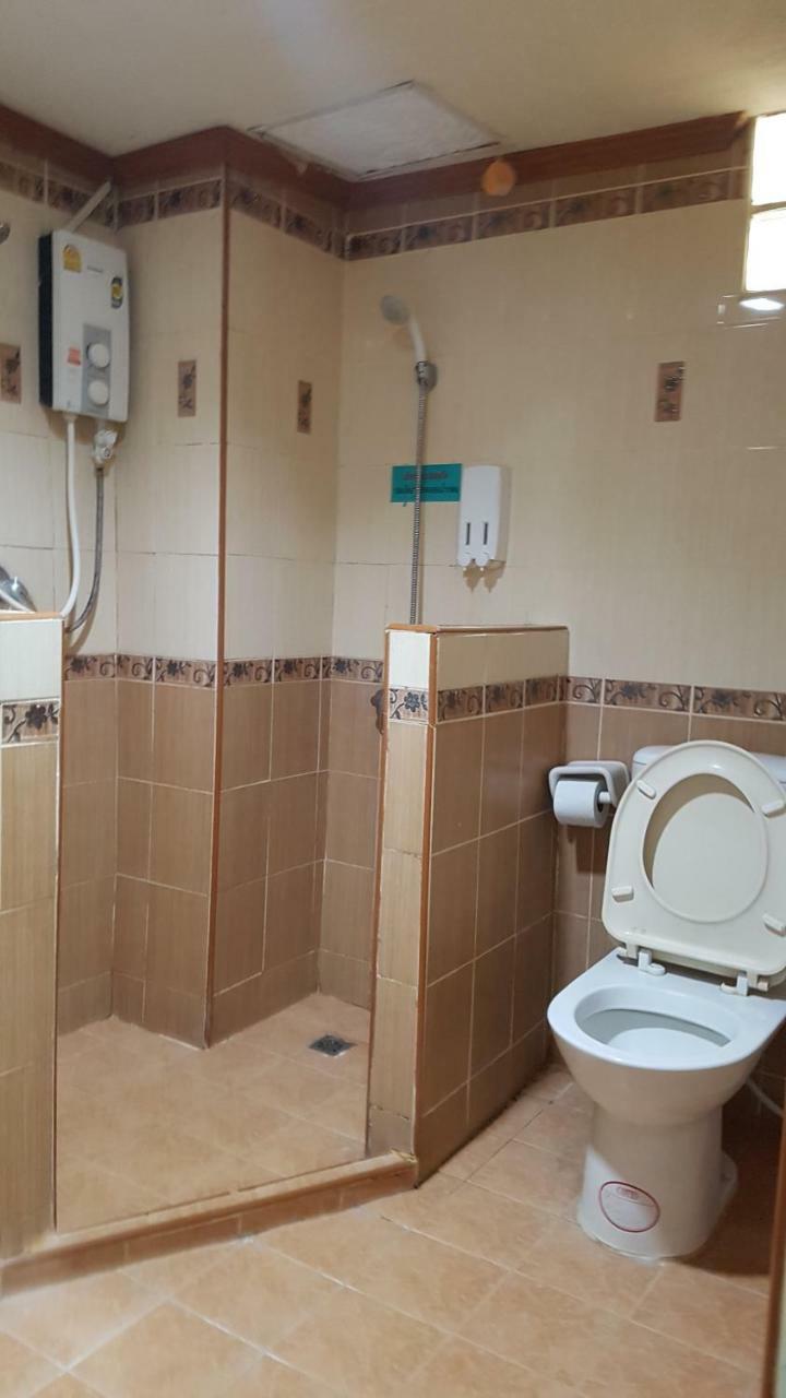 Khon Kaen Ruenrom Hotel Buitenkant foto
