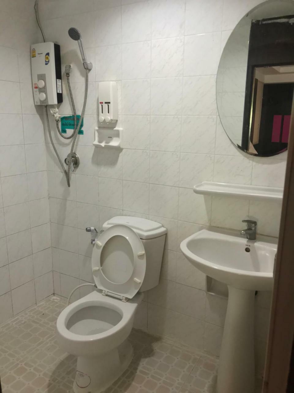 Khon Kaen Ruenrom Hotel Buitenkant foto