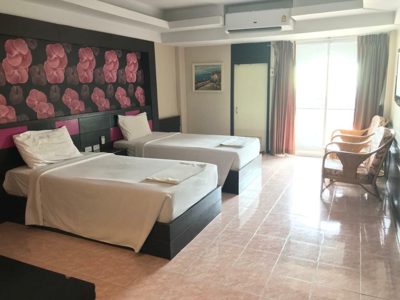 Khon Kaen Ruenrom Hotel Buitenkant foto