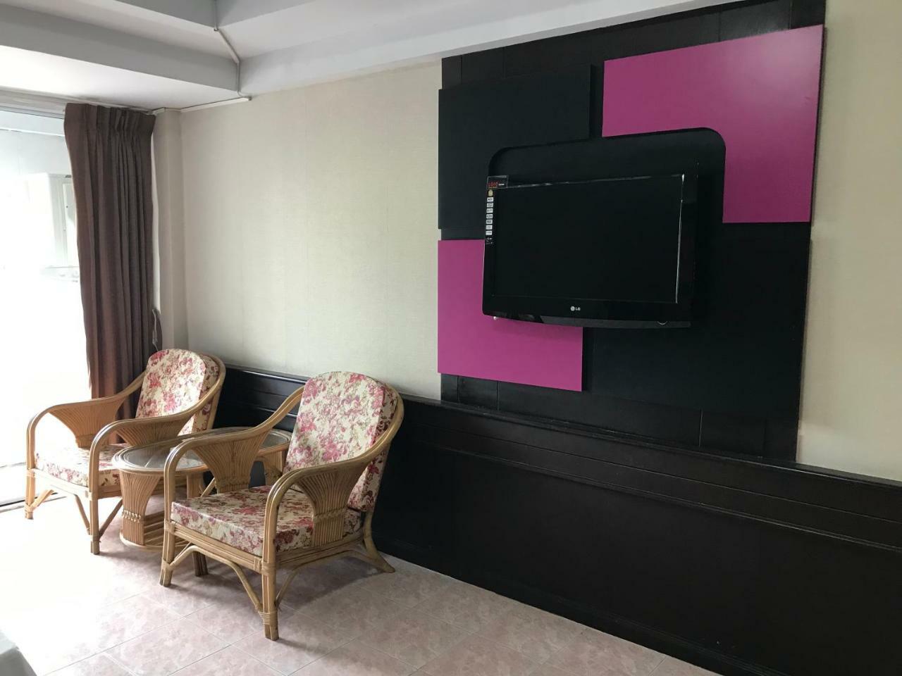 Khon Kaen Ruenrom Hotel Buitenkant foto